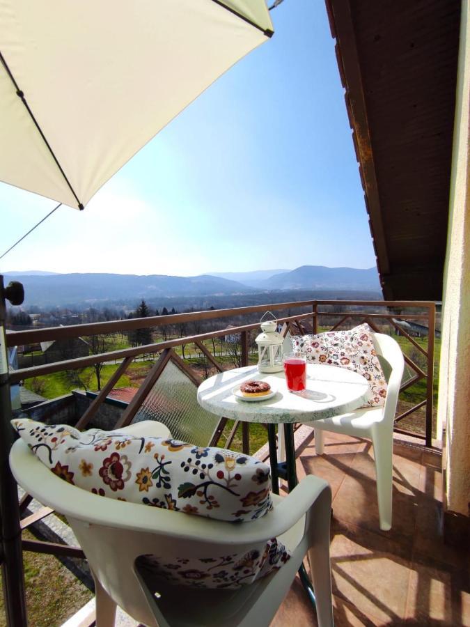 Accommodation "Old Town Dreznik" Rakovica Exteriér fotografie