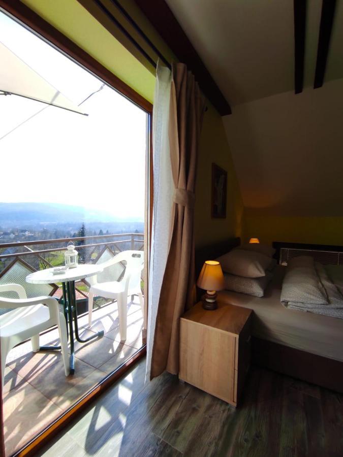 Accommodation "Old Town Dreznik" Rakovica Exteriér fotografie