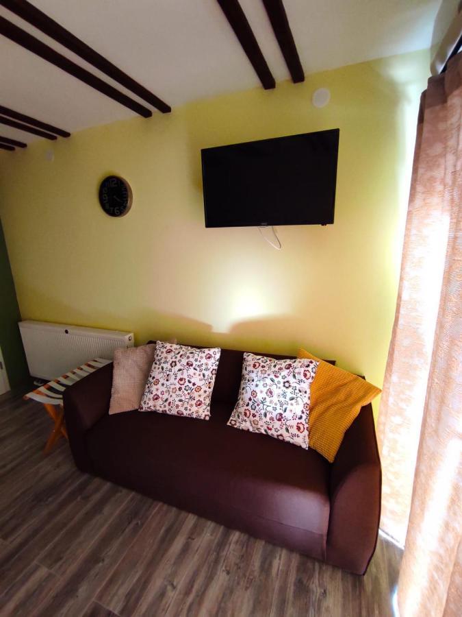 Accommodation "Old Town Dreznik" Rakovica Exteriér fotografie