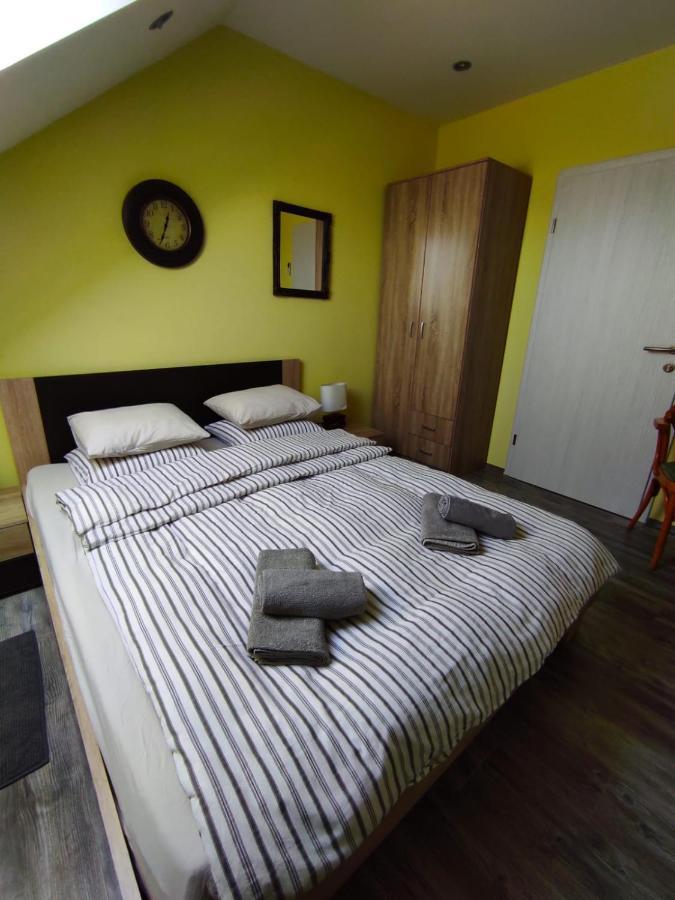 Accommodation "Old Town Dreznik" Rakovica Exteriér fotografie