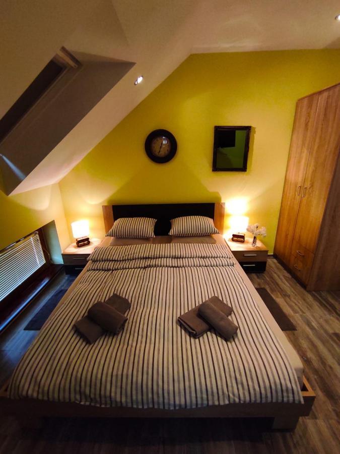 Accommodation "Old Town Dreznik" Rakovica Exteriér fotografie