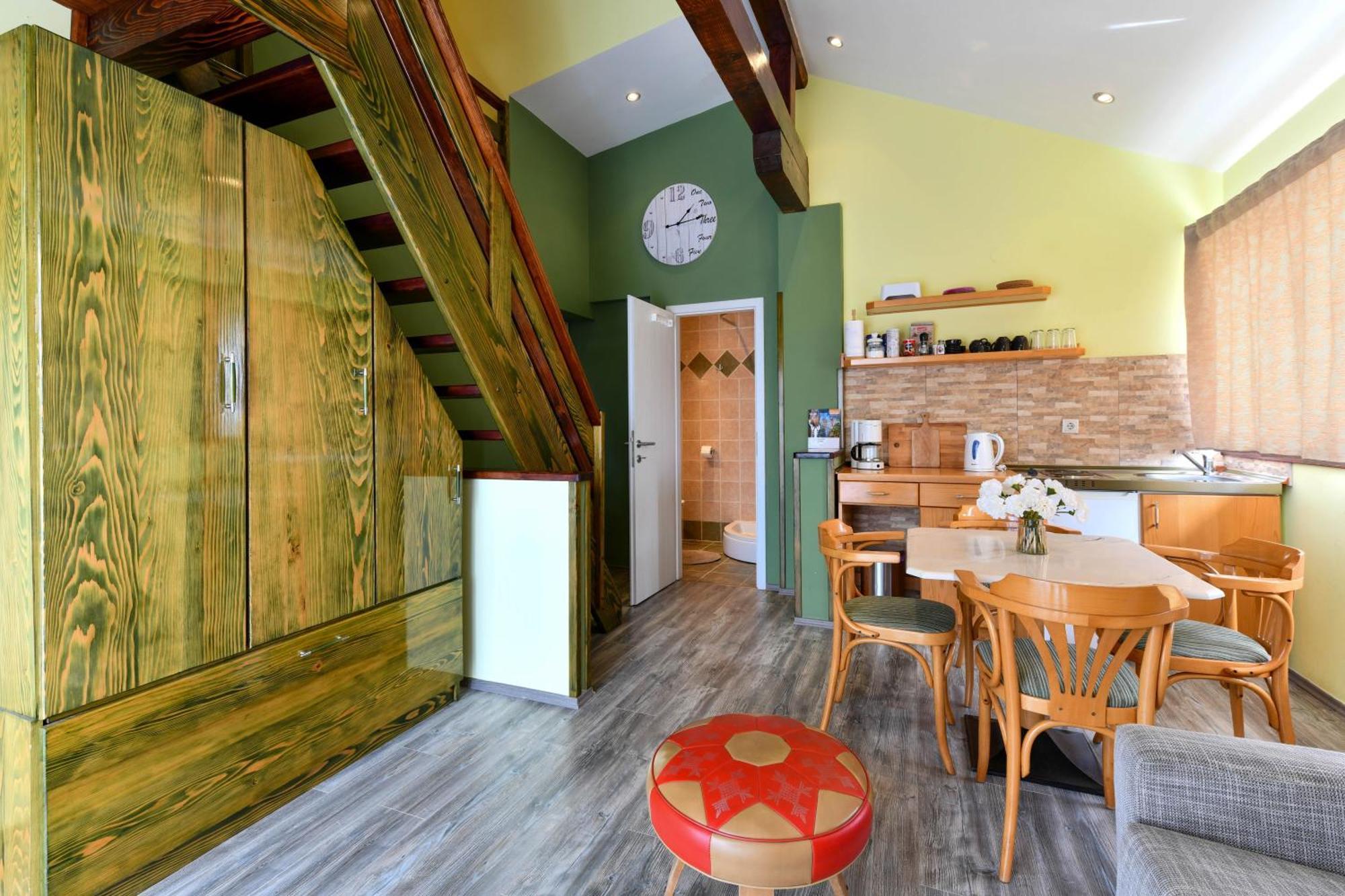 Accommodation "Old Town Dreznik" Rakovica Exteriér fotografie